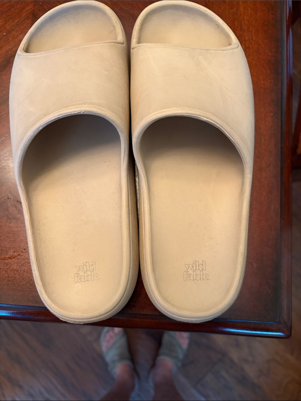 Wild Fable Tan Slides